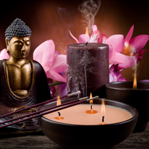 Buddha, candele e incenso