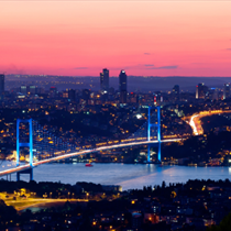 Istanbul Bosporus Bridge al tramonto