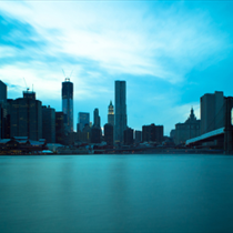 Panorama di New York e della statua della libertà