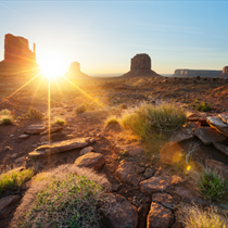 Monument Valley al sorgere del sole