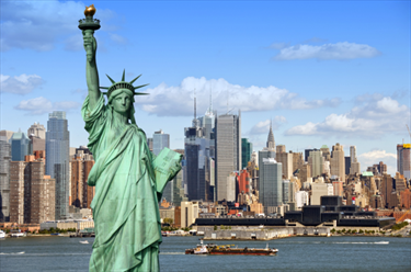 La statua della libertà e New York