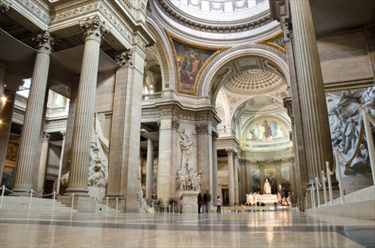 Interno Pantheon a Parigi