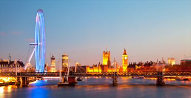 Monumenti di Londra in notturna