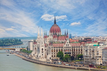 Vista di Budapest e della Basilica