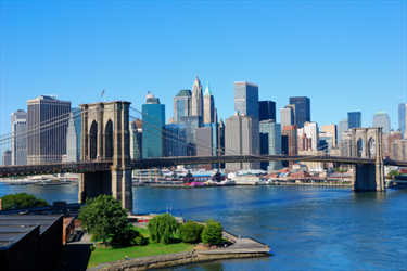 Skyline di New York e Brooklyn Bridge