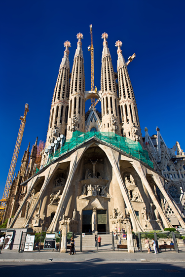 Fronte della Sagrada Familia